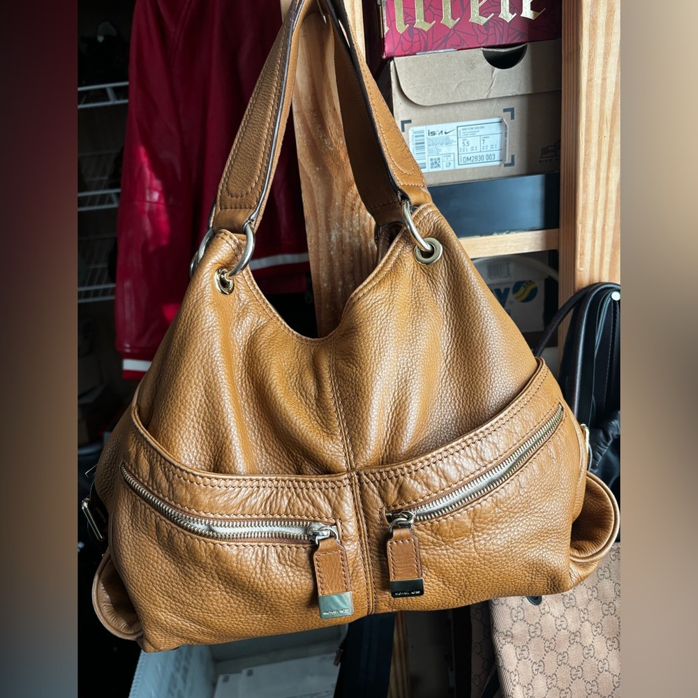 Used Michael Khors leather bag